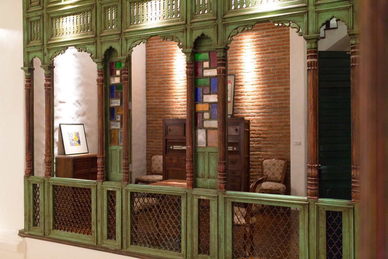 Georgian Suite - Image 1